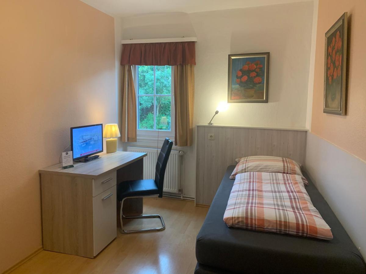 Zum Weissen Ross Hotel Nidda Ngoại thất bức ảnh