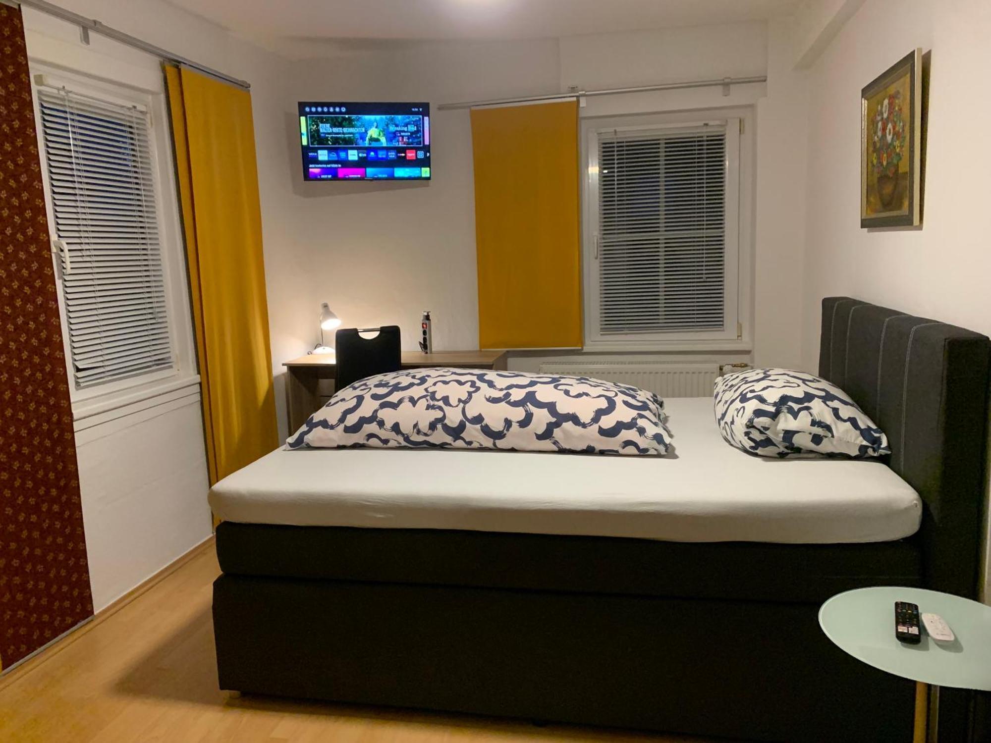 Zum Weissen Ross Hotel Nidda Ngoại thất bức ảnh